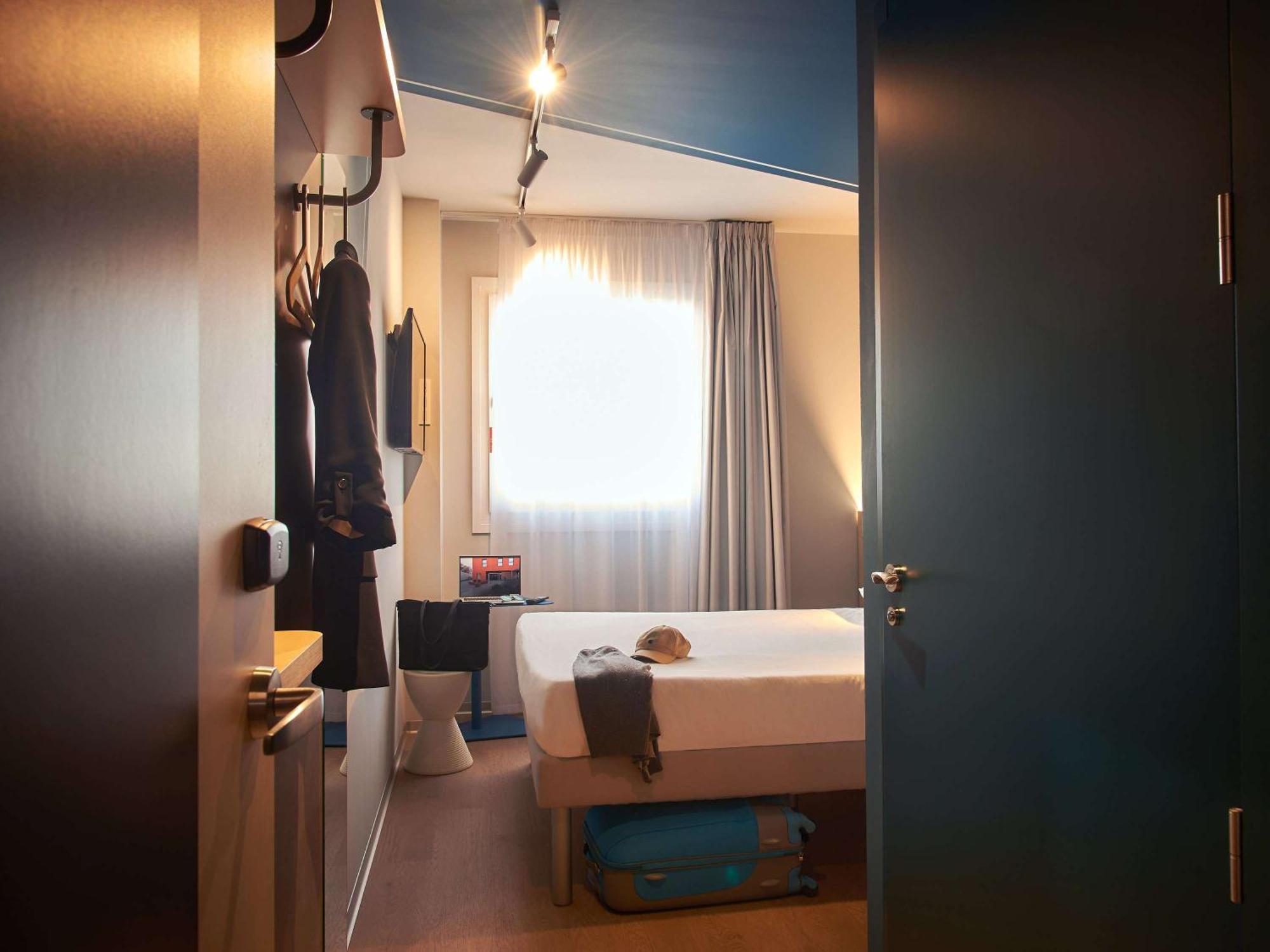 Ibis Budget Vitoria Gasteiz エクステリア 写真