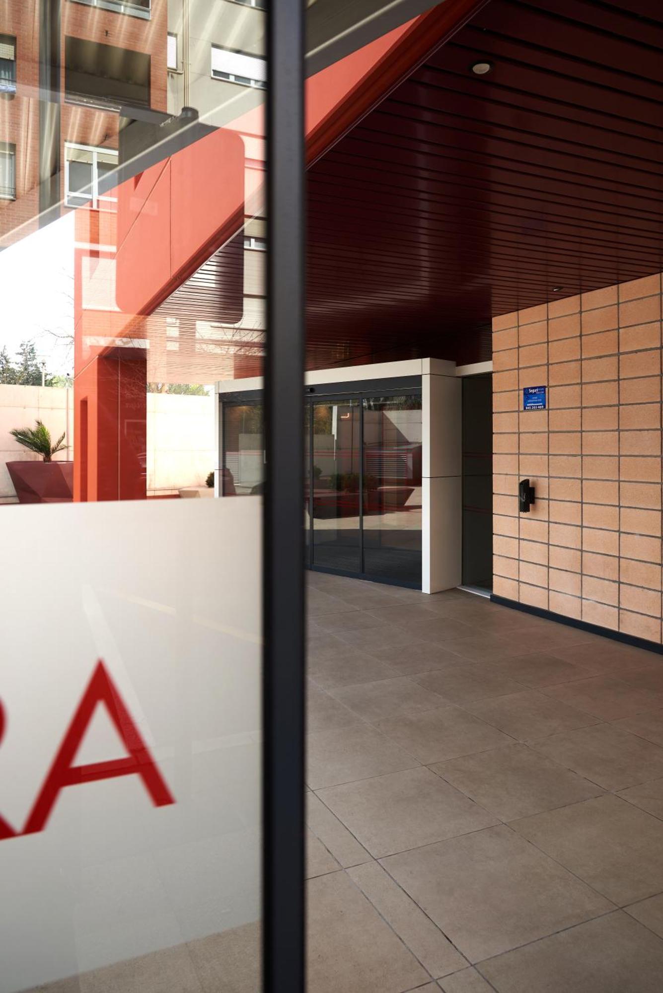 Ibis Budget Vitoria Gasteiz エクステリア 写真
